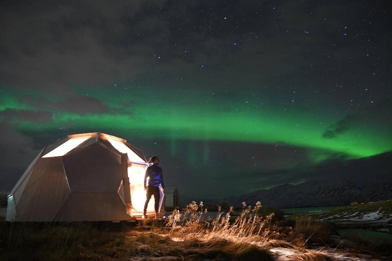 Sky sighting Iglúhús - Stay'in Árbakki Arskogssandur Exterior foto